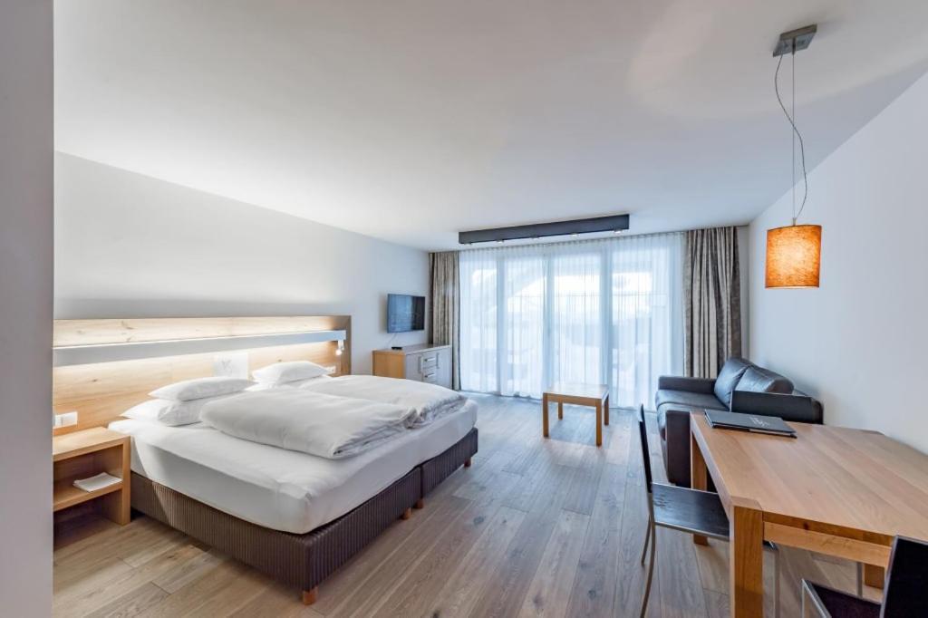 Sport- Und Genusshotel Silvretta ايشجل المظهر الخارجي الصورة